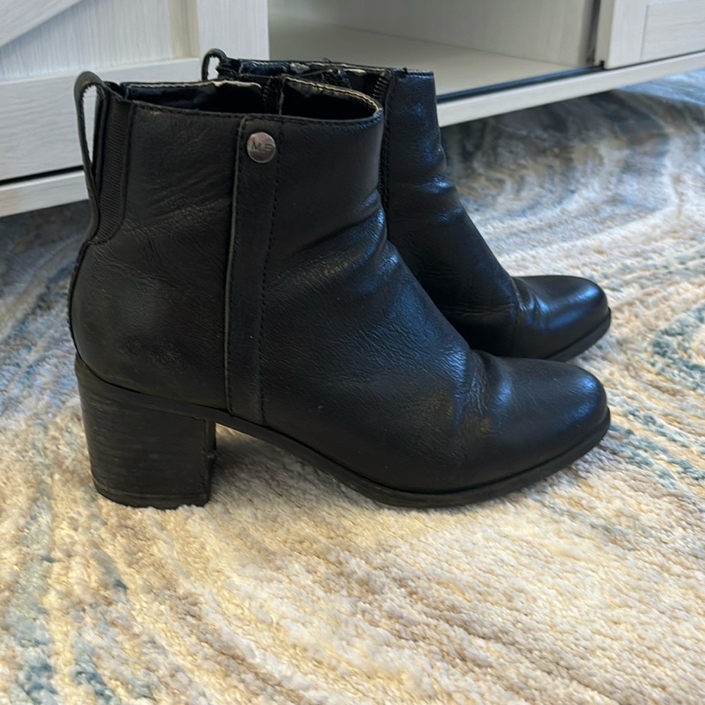All Leather Marc Fisher boots